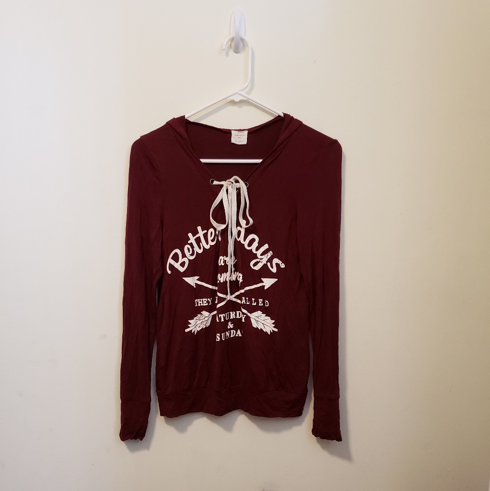 Maroon Hoodie/sweatshirt long sleeved